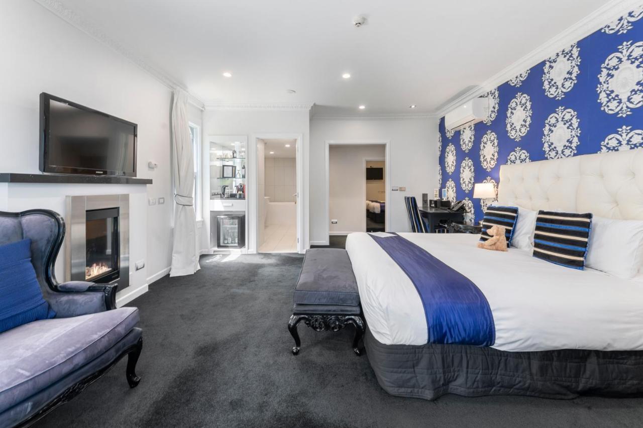Black Swan Lakeside Boutique Hotel Rotorua Bagian luar foto