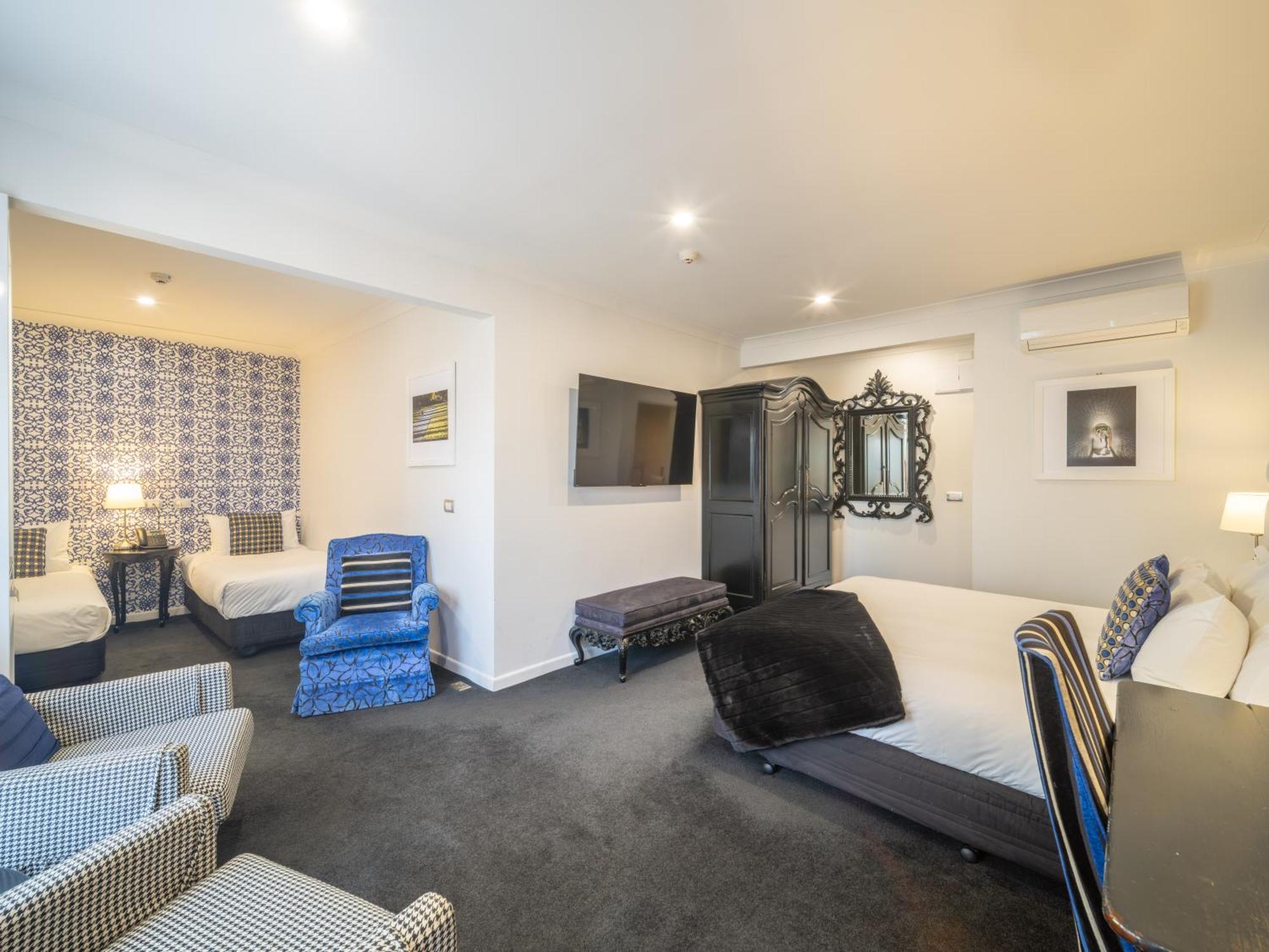 Black Swan Lakeside Boutique Hotel Rotorua Bagian luar foto